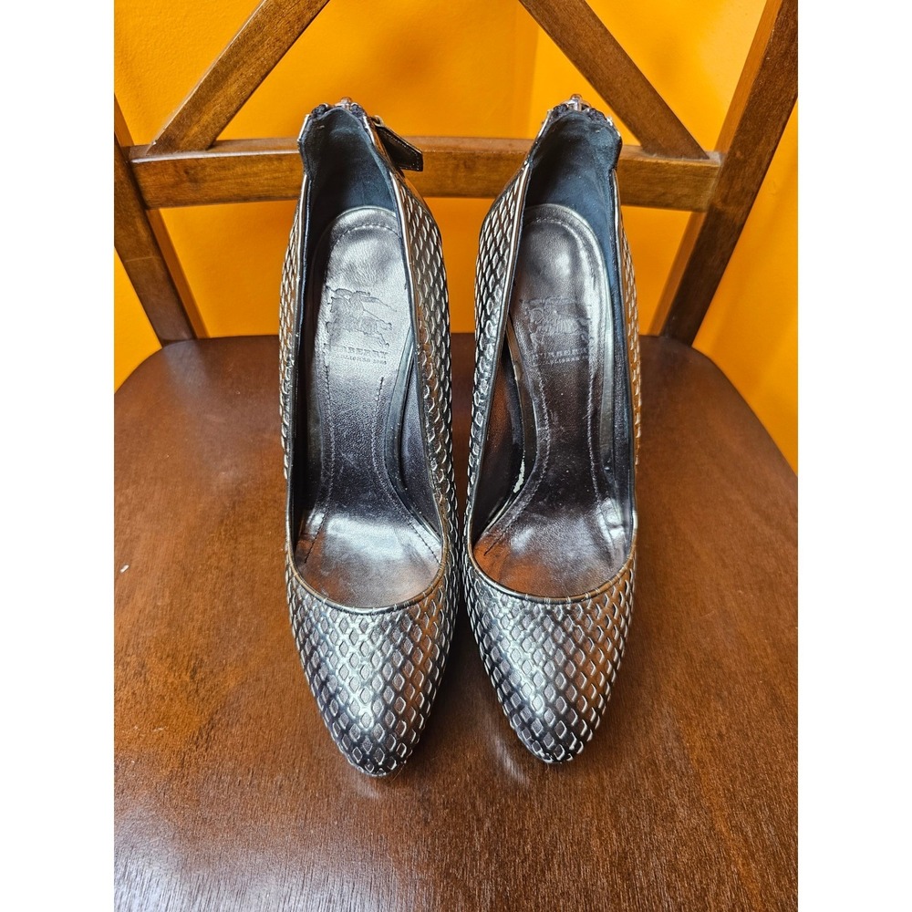 Burberry Metallic Textured Leather Platform Pump